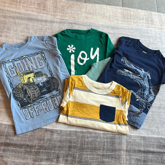 Carter’s and Oshkosh size 5/5A Bundle 👀 description 4 LS + 1 PJs - Picture 1 of 6